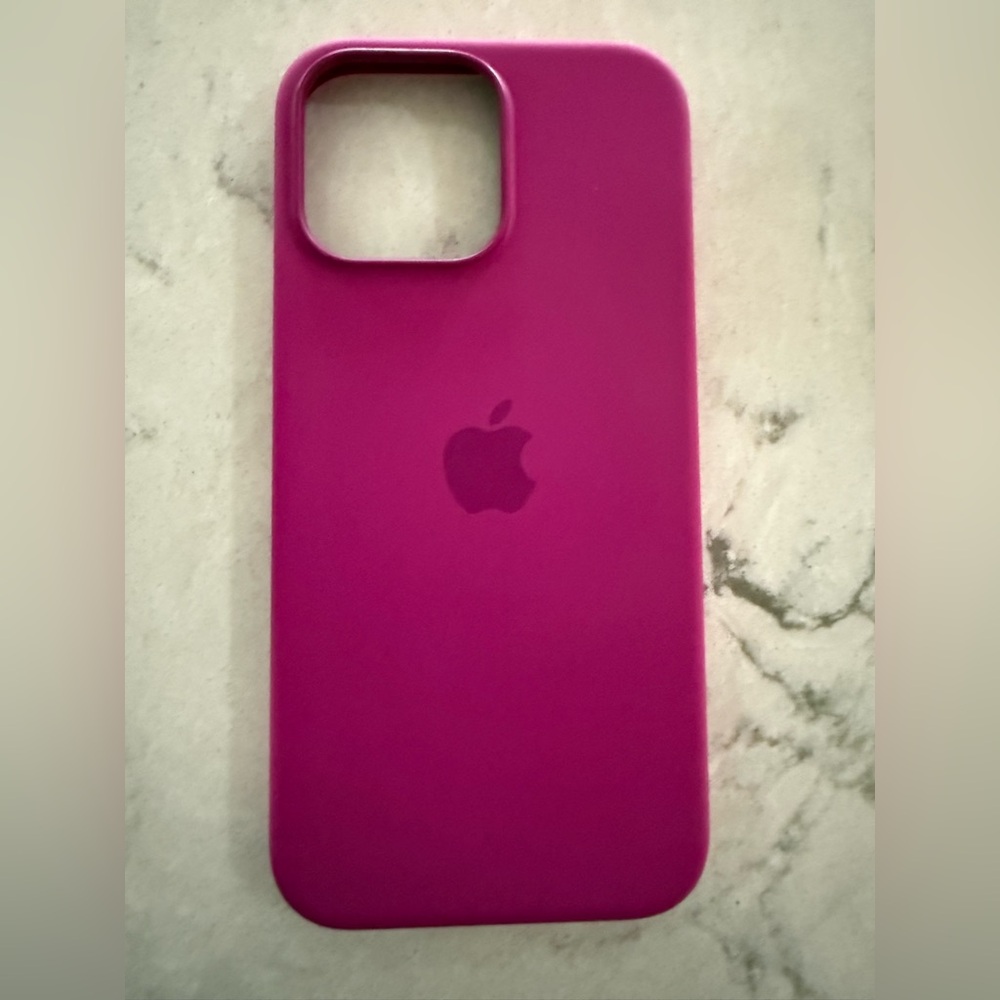 Apple Magenta iPhone 16 pro max Case